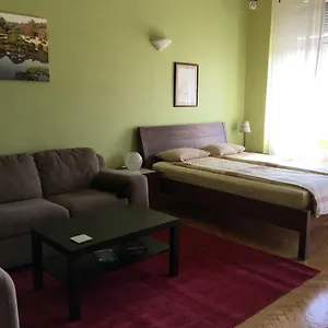 Appartement Along The Danube, Budapest